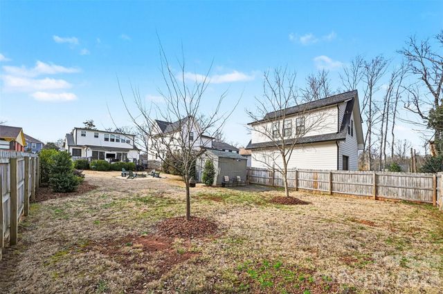 1804 Dearmon Drive, Charlotte, NC 28205