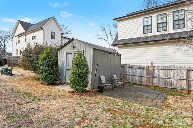 1804 Dearmon Drive, Charlotte, NC 28205