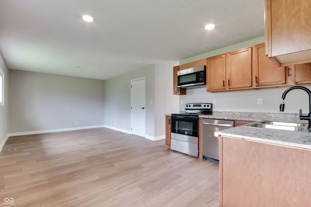 4254 Dubarry Road, Indianapolis, IN 46226