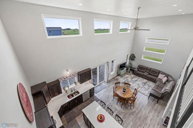 403 16th Street NE, Dilworth, MN 56529