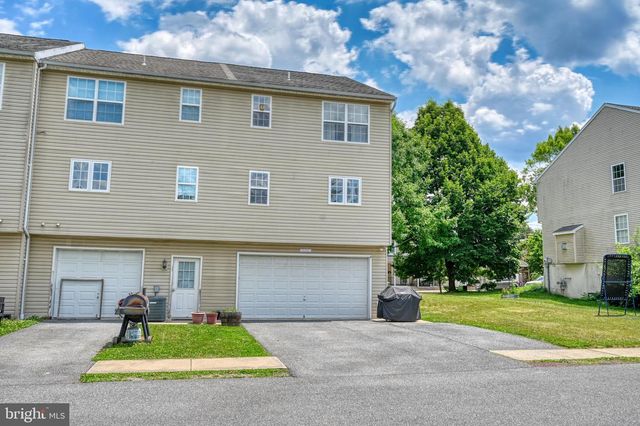 106 WERNER ST, Wernersville, PA 19565