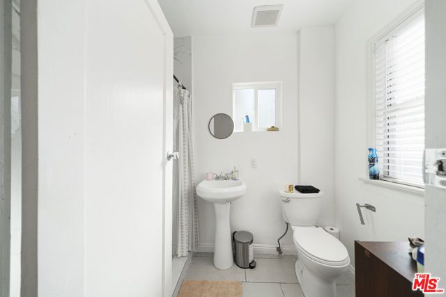 422 N Reno Street, Los Angeles, CA 90026