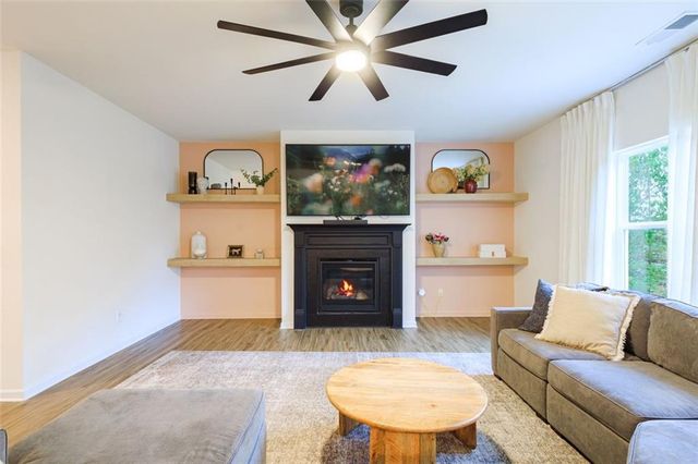 132 LYNWOOD Lane, Ball Ground, GA 30107