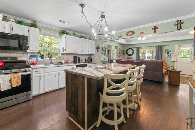16 Dam Road, Mayflower, AR 72106