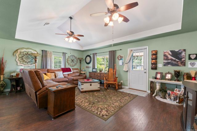 16 Dam Road, Mayflower, AR 72106