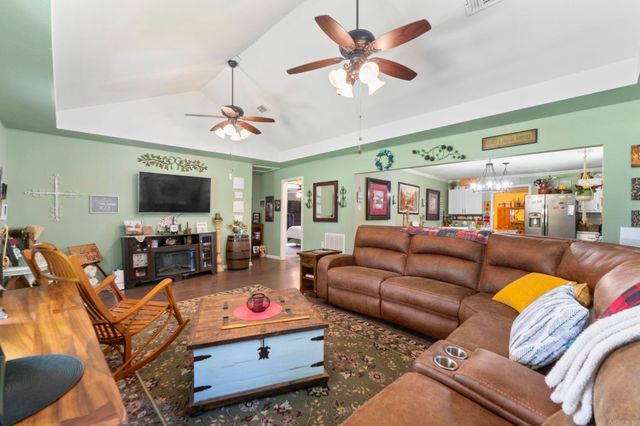 16 Dam Road, Mayflower, AR 72106