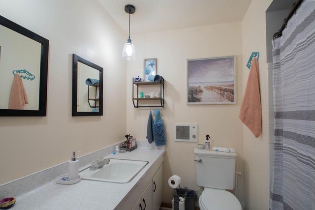 2 Riverdale CIRCLE, Watertown, WI 53094