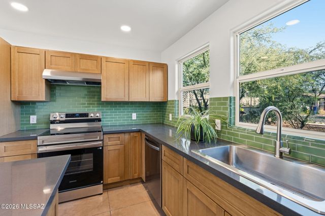 822 W Green Street, Tucson, AZ 85745