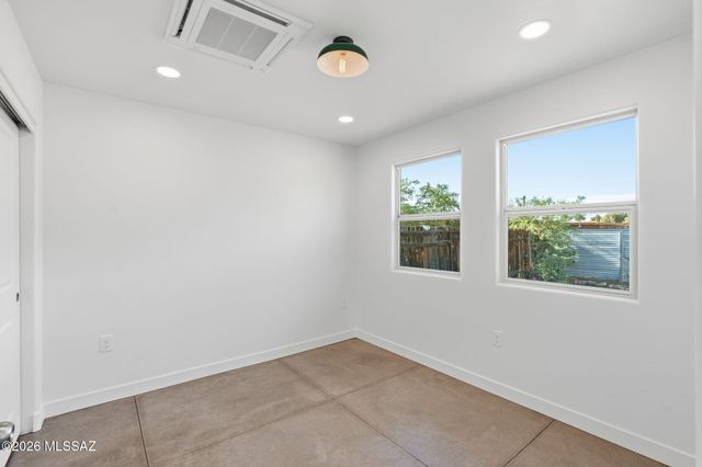 822 W Green Street, Tucson, AZ 85745