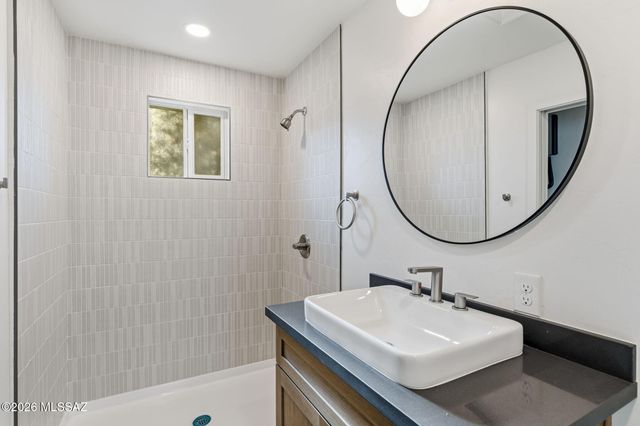 822 W Green Street, Tucson, AZ 85745
