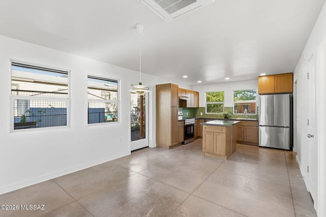 822 W Green Street, Tucson, AZ 85745