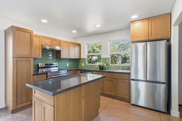822 W Green Street, Tucson, AZ 85745