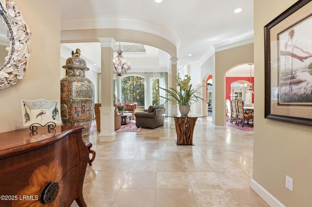 5 Foot Point Road, Hilton Head Island, SC 29928