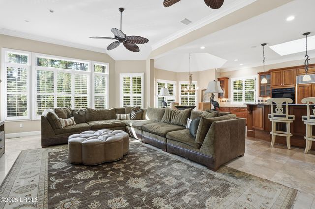 5 Foot Point Road, Hilton Head Island, SC 29928