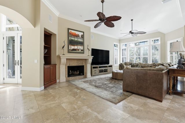 5 Foot Point Road, Hilton Head Island, SC 29928