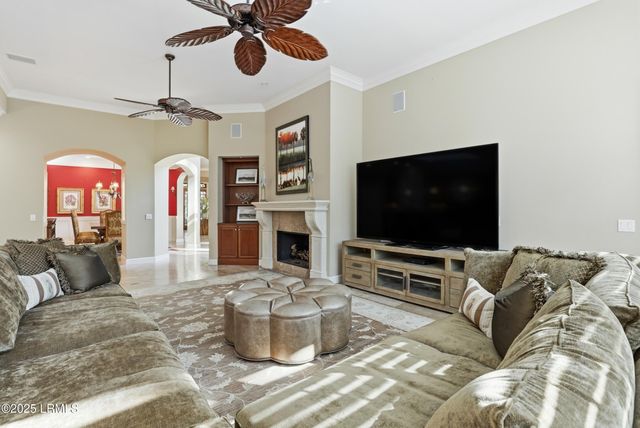 5 Foot Point Road, Hilton Head Island, SC 29928