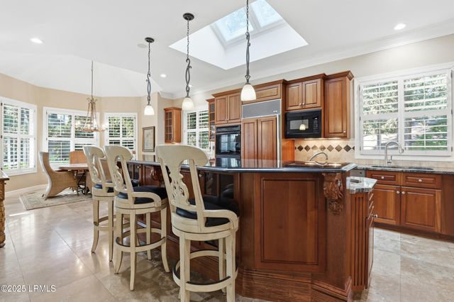 5 Foot Point Road, Hilton Head Island, SC 29928