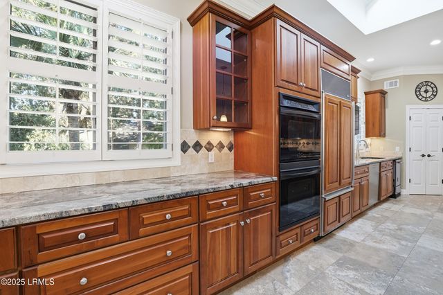 5 Foot Point Road, Hilton Head Island, SC 29928