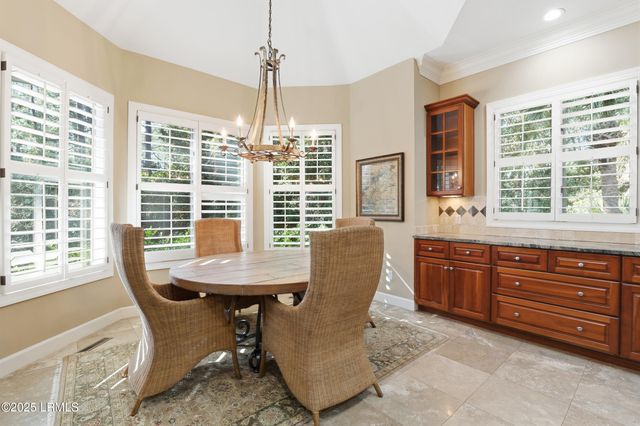 5 Foot Point Road, Hilton Head Island, SC 29928