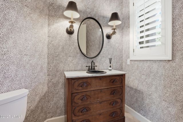 5 Foot Point Road, Hilton Head Island, SC 29928