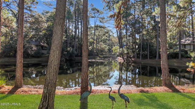 5 Foot Point Road, Hilton Head Island, SC 29928