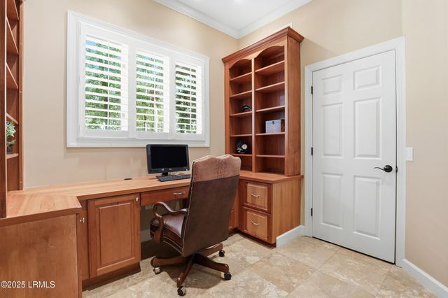 5 Foot Point Road, Hilton Head Island, SC 29928