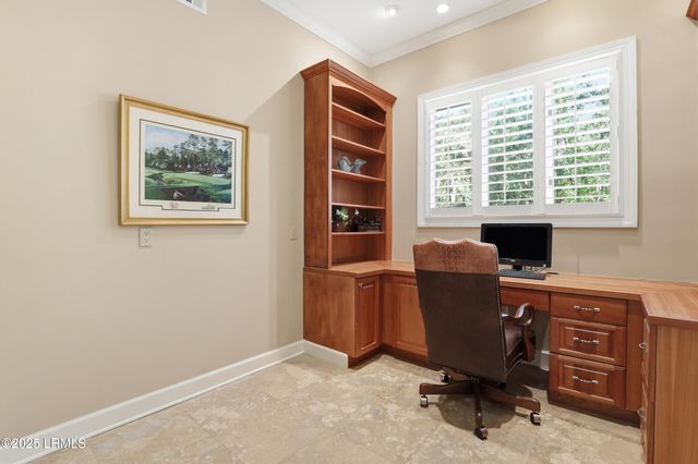 5 Foot Point Road, Hilton Head Island, SC 29928