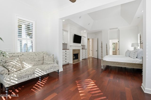 5 Foot Point Road, Hilton Head Island, SC 29928