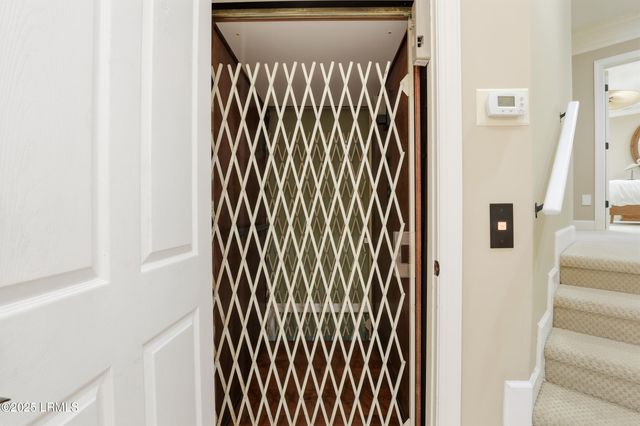 5 Foot Point Road, Hilton Head Island, SC 29928