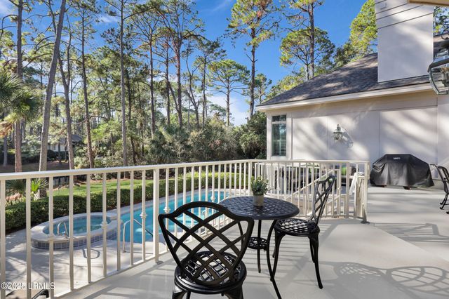 5 Foot Point Road, Hilton Head Island, SC 29928