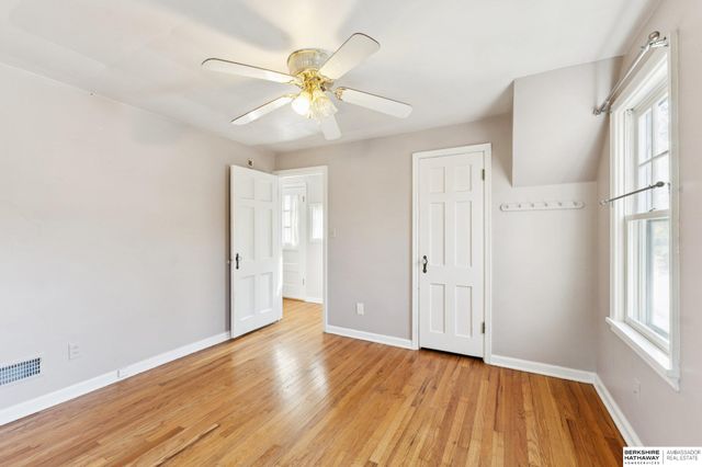 101 E 16 Avenue, Bellevue, NE 68005