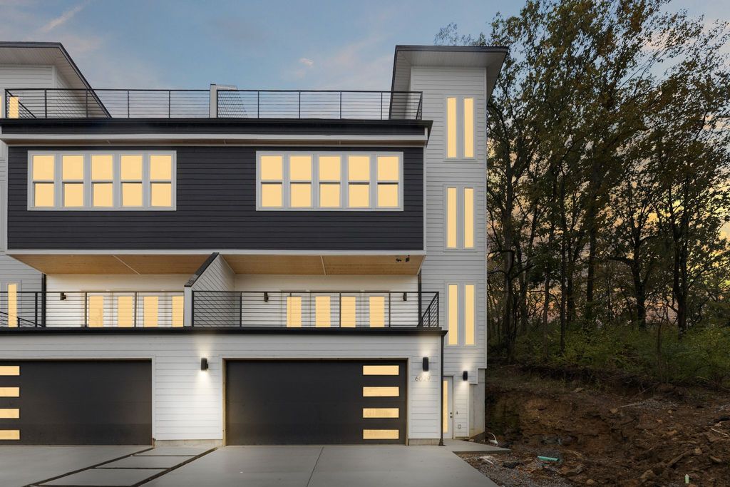 6029 Hill Circle, Nashville, TN 37209