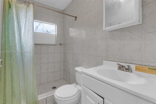 2005 NW 11th Ave, Fort Lauderdale, FL 33311