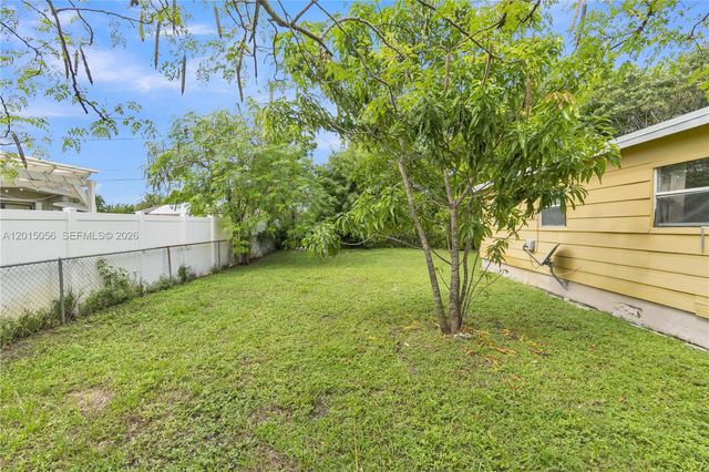 2005 NW 11th Ave, Fort Lauderdale, FL 33311