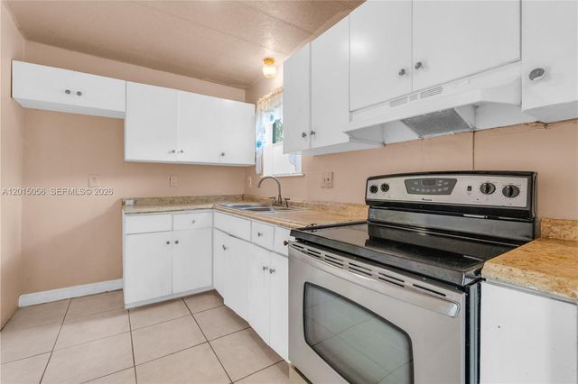 2005 NW 11th Ave, Fort Lauderdale, FL 33311
