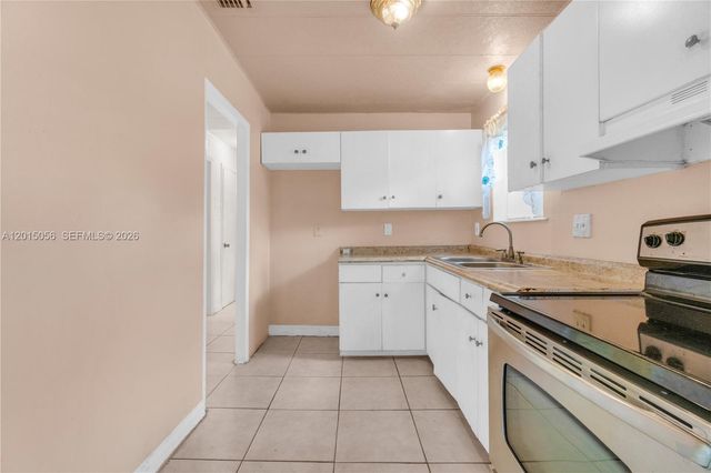 2005 NW 11th Ave, Fort Lauderdale, FL 33311