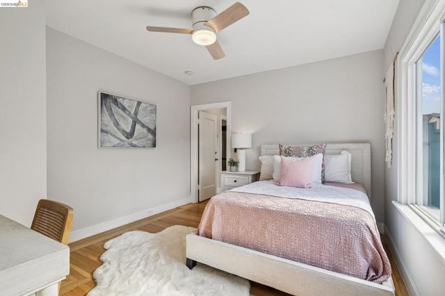 3060 Dakota St, Oakland, CA 94602