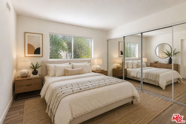 11425 Tiara Street, Los Angeles, CA 91601