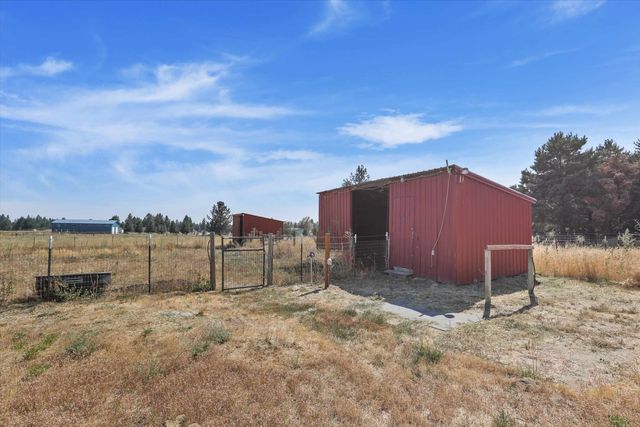 2309 W Blue Quail Ct, Deer Park, WA 99006