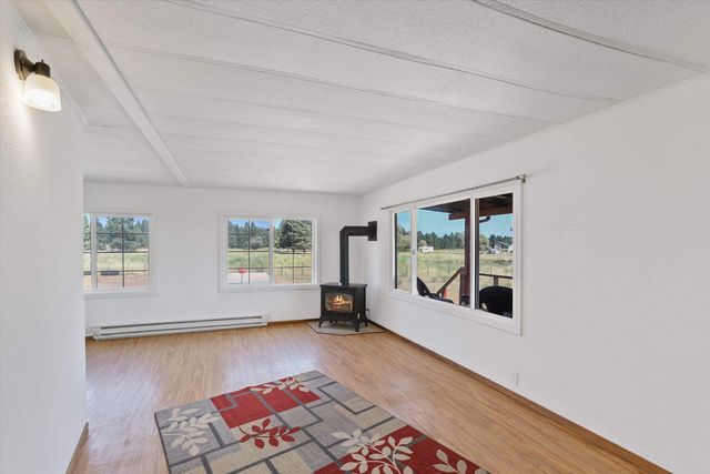 2309 W Blue Quail Ct, Deer Park, WA 99006