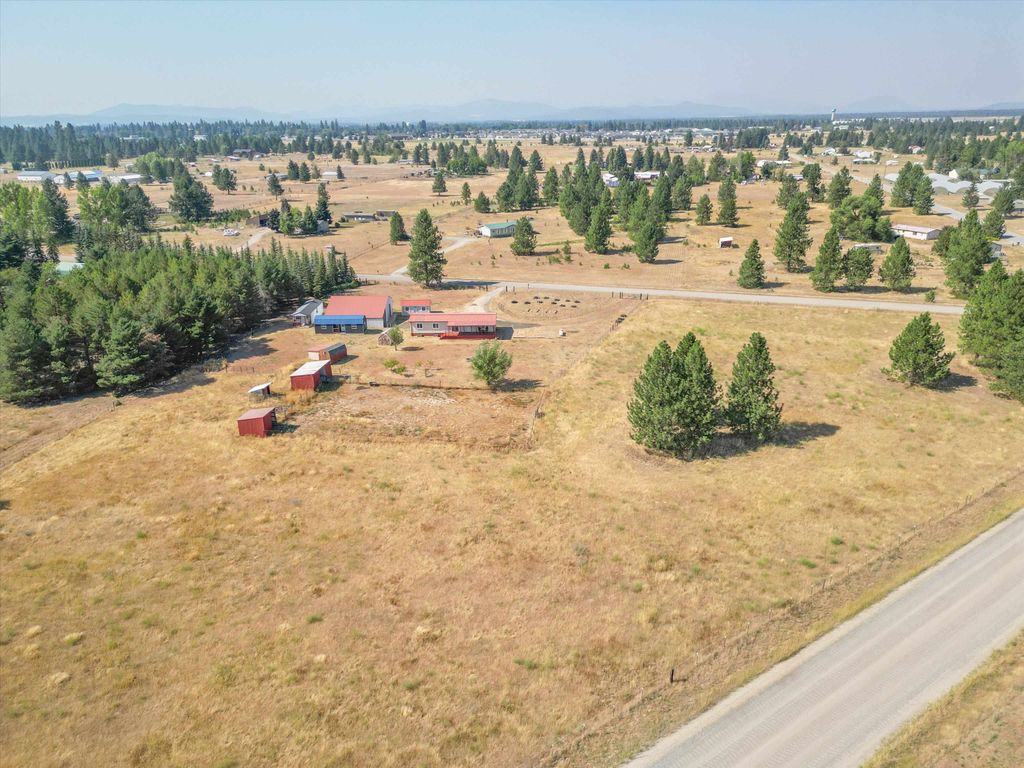 2309 W Blue Quail Ct, Deer Park, WA 99006 photo 3