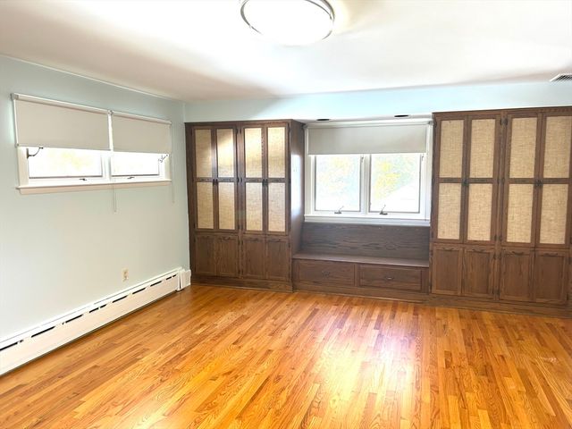 752 Dartmouth Street 1, Dartmouth, MA 02748