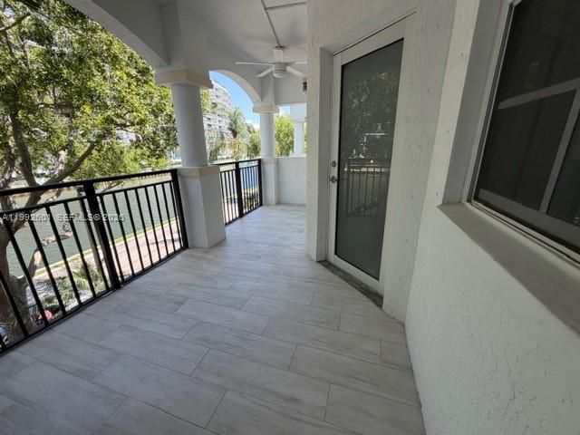 3245 NE 184th St 13304, Aventura, FL 33160