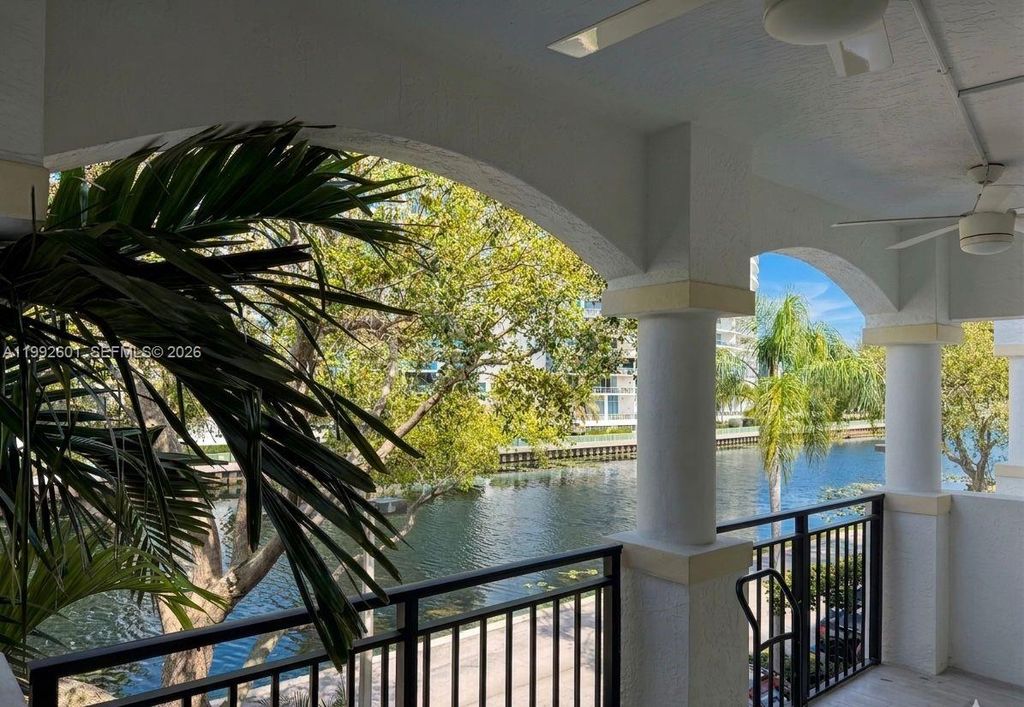 3245 NE 184th St 13304, Aventura, FL 33160