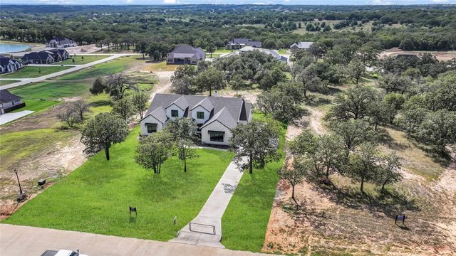 1035 Estancia Boulevard, Weatherford, TX 76088