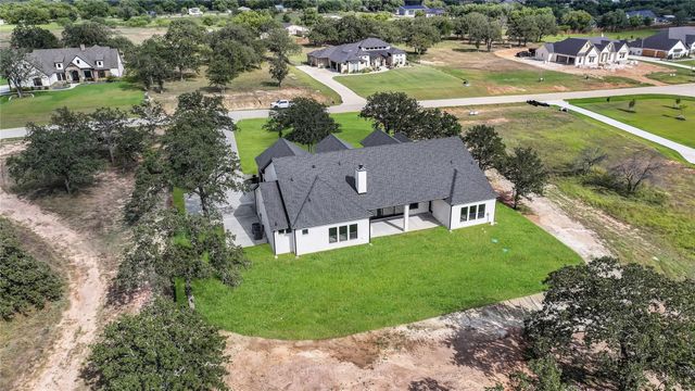 1035 Estancia Boulevard, Weatherford, TX 76088