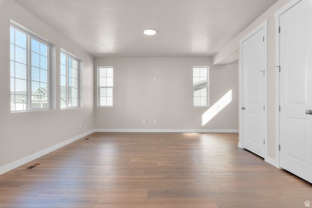 6624 W PRAIRIE FIRE LN, Herriman, UT 84096