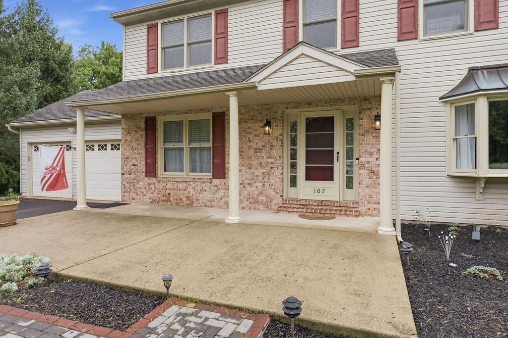 107 DIANE CIR, WEST NORRITON, PA 19403 — photo 3