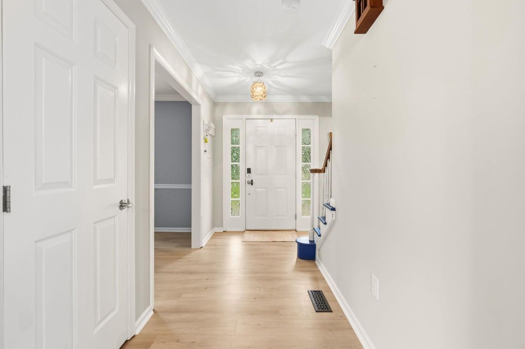 107 DIANE CIR, WEST NORRITON, PA 19403 — photo 5