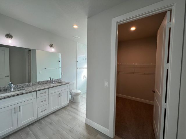 5231 NW Iredell Street, Port St. Lucie, FL 34986